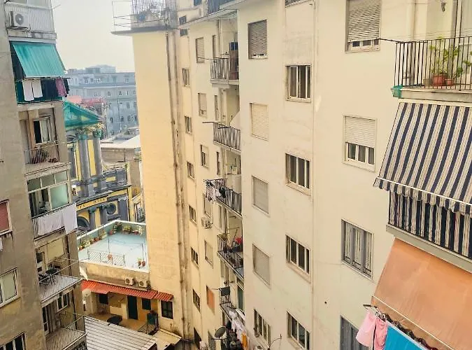 Semesterbostad Le Limosine *